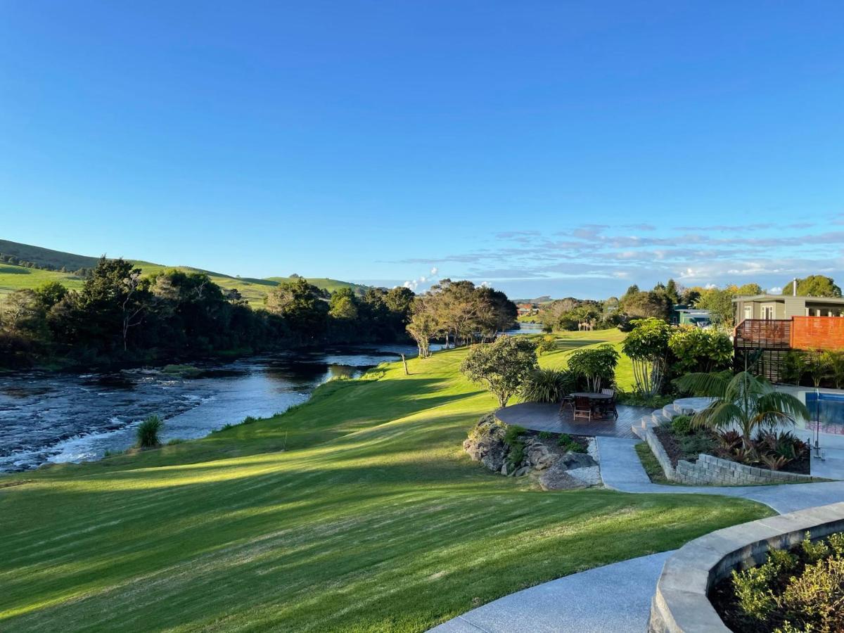 Te Awa Lodge Пейхія Екстер'єр фото