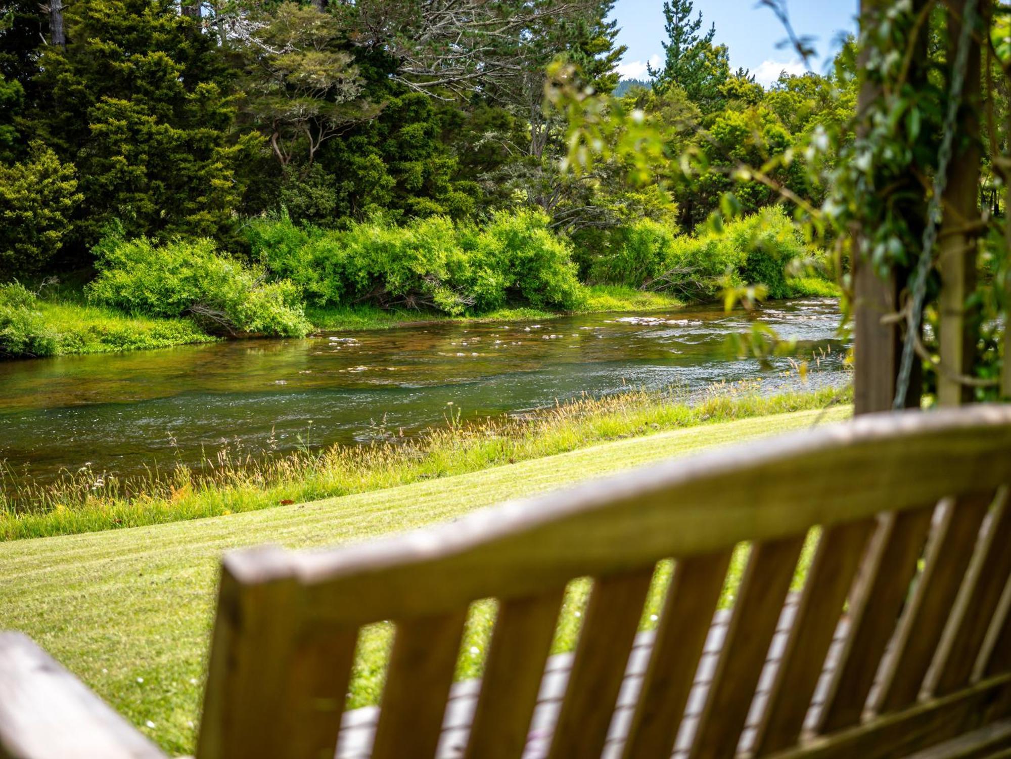 Te Awa Lodge Пейхія Екстер'єр фото