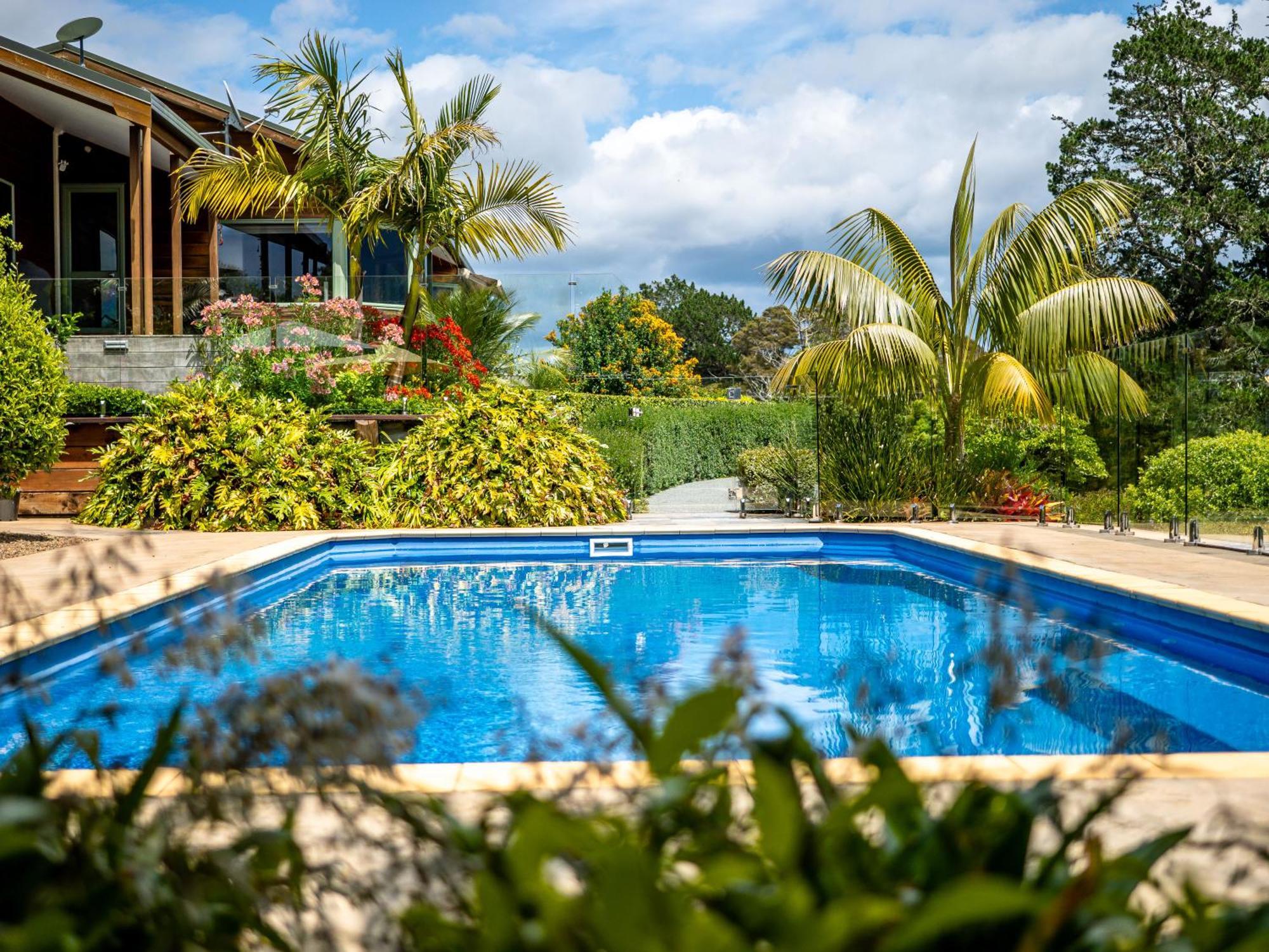 Te Awa Lodge Пейхія Екстер'єр фото